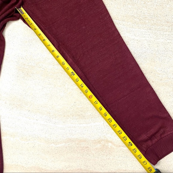 NWT Chico’s Zenergy Soft Essentials Joggers - Picture 14 of 15